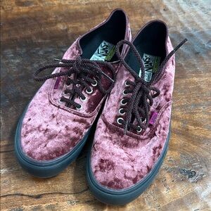 Vans Men's size 12 Knost X Curren VR3 sneakers